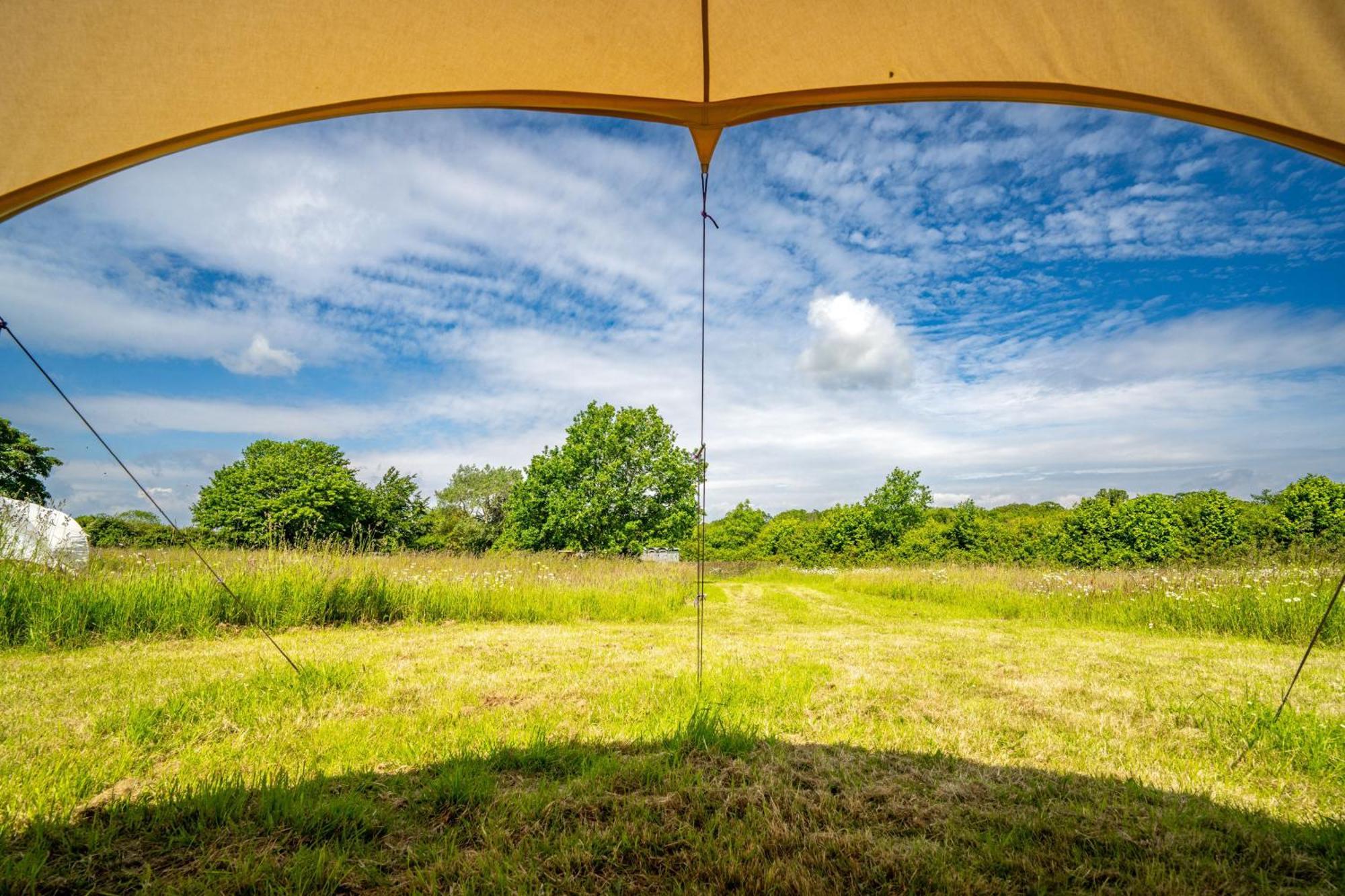 Cowslip At Blancas Bell Tents Villa Ringstead  Exterior photo